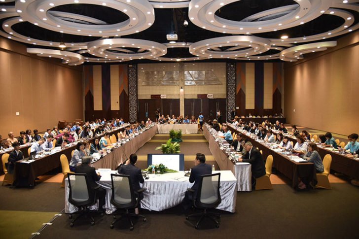 1-349-728x485 ‣ Catchup.asia