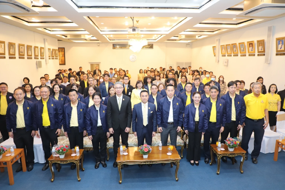 MNkRuEgTSk2q6LzD1aqC ‣ Catchup.asia