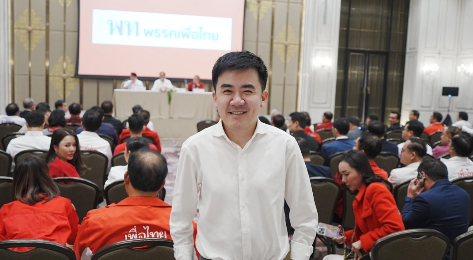 ชนินทร์ รุ่งธนเกียรติ ‣ Catchup.asia