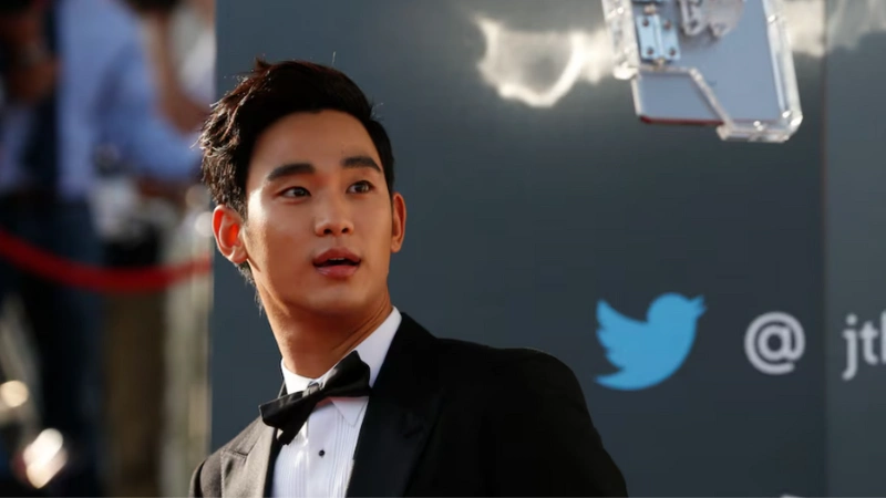 scsvwe ‣ Catchup.asia Kim Soo-hyun, Kim Sae-ron, Prada, ดราม่าเกาหลี, ข่าวบันเทิงเกาหลี